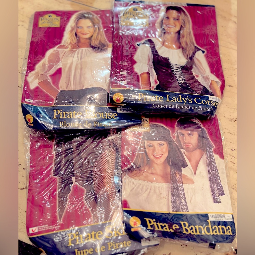 🎃HALLOWEEN SPECIAL🎃 Ladies Pirate Costume